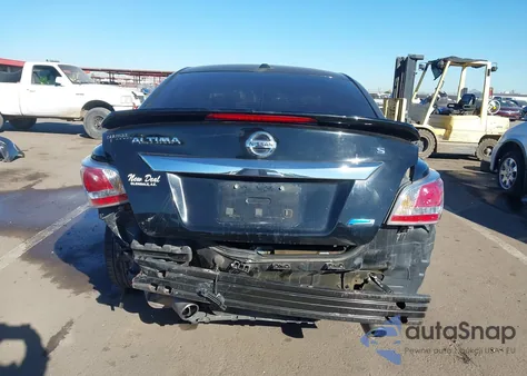 2014 Nissan Altima 2.5 S z USA, uszkodzony, nr VIN 1N4AL3AP5EC410328